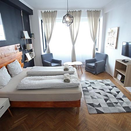 D.Five Inspire Apartment Budapesta Exterior foto